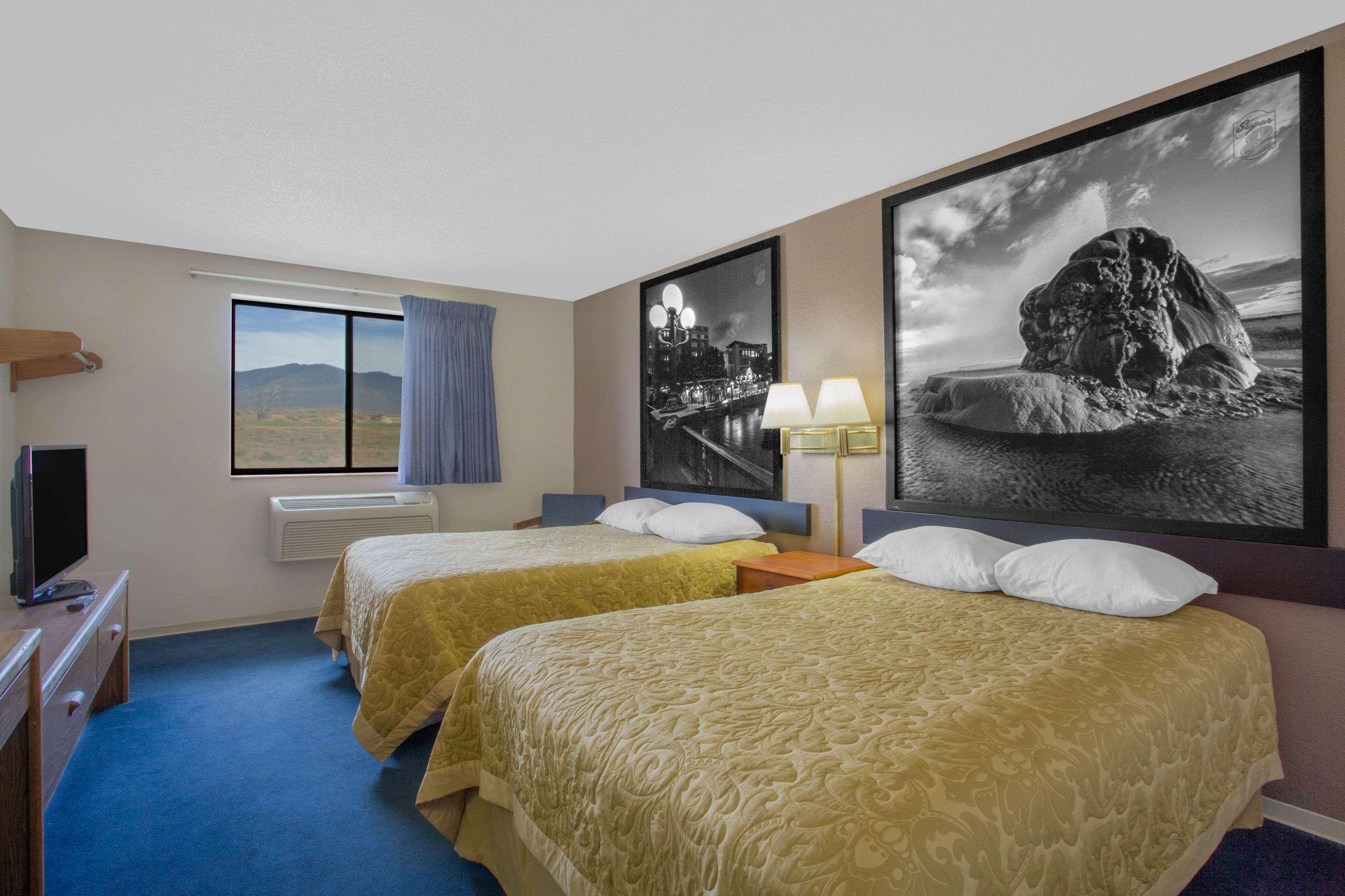 Super 8 By Wyndham Winnemucca Nv Exteriör bild